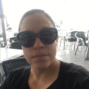 Meet your Posher, Annerys